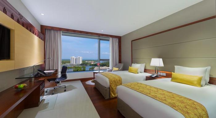 Crowne Plaza